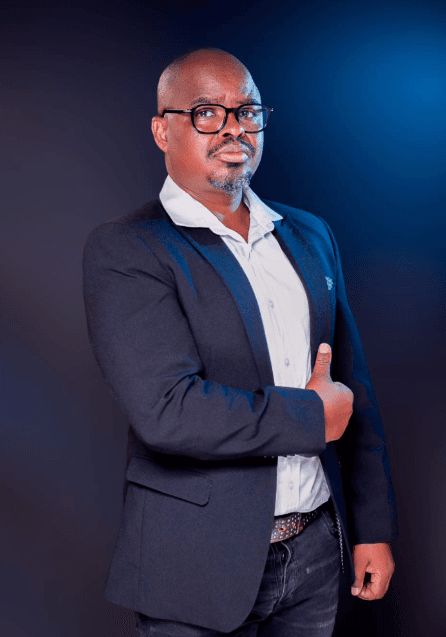 Portrait gallery of Lighten