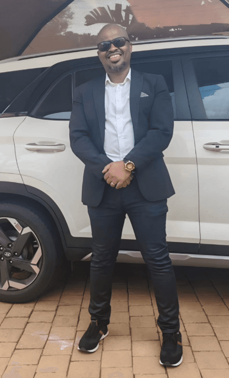 Portrait gallery of Lighten